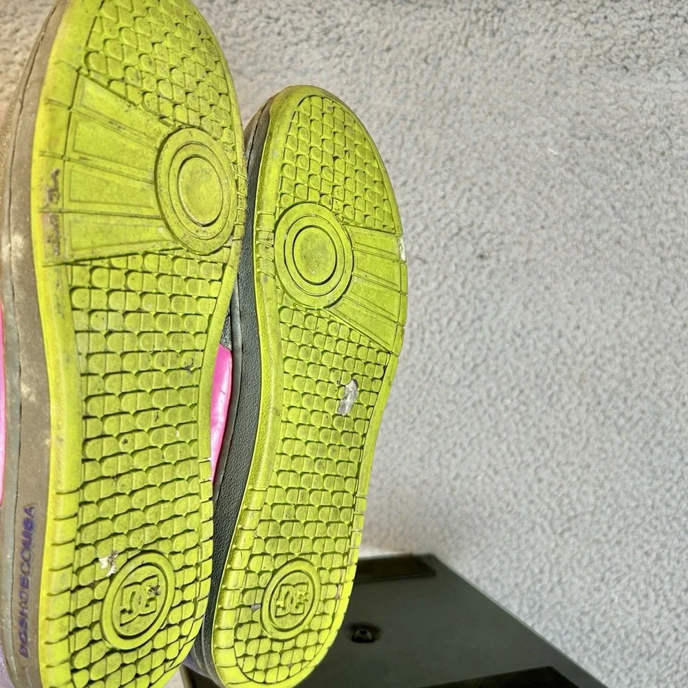 Vintage Y2K DC Shoes Women Rebound High SE Skateboard Sneakers Neon Size 10 US